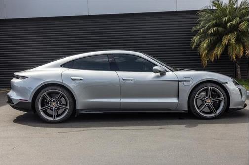 2021 Porsche Taycan Turbo S