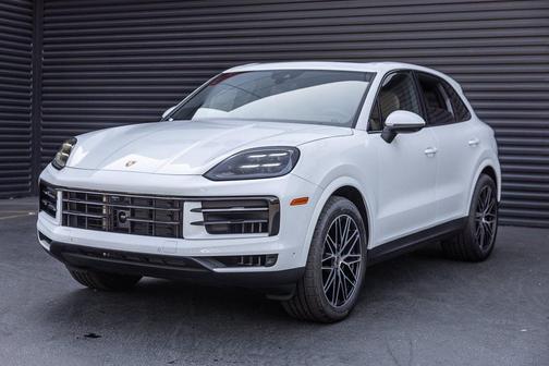 2025 Porsche Cayenne