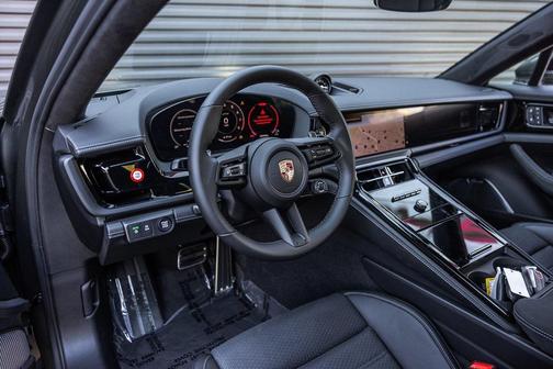 2026 Porsche Panamera GTS