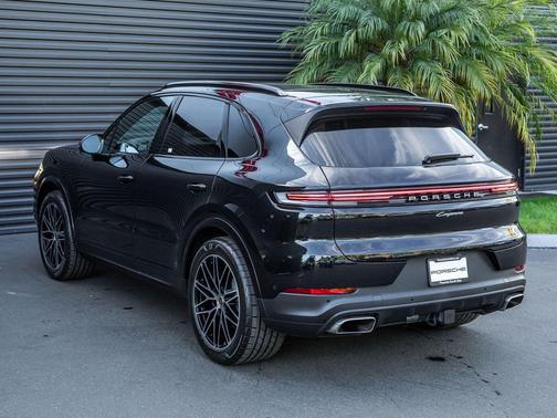2024 Porsche Cayenne Cayenne