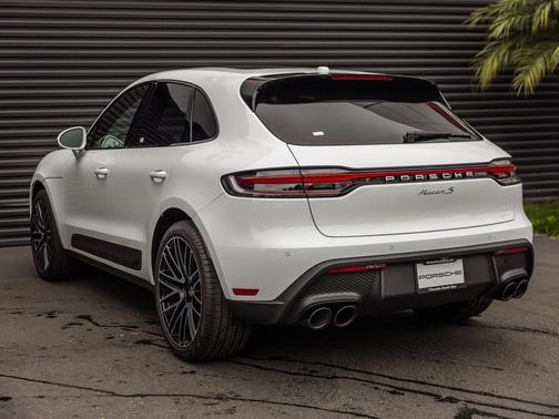 2025 Porsche Macan S