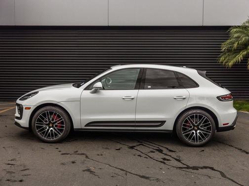 2025 Porsche Macan S