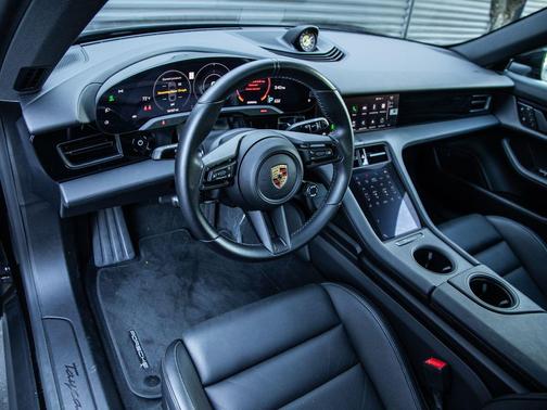 2024 Porsche Taycan Base