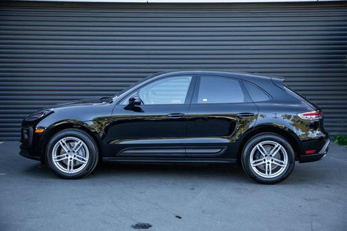 2023 Porsche Macan T