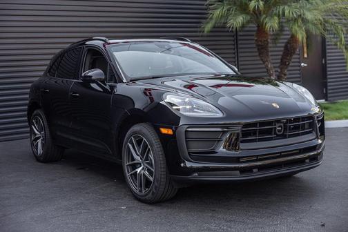 2025 Porsche Macan