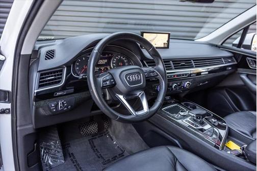 2017 Audi Q7 3.0T Premium
