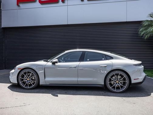 Chalk 2023 Porsche Taycan