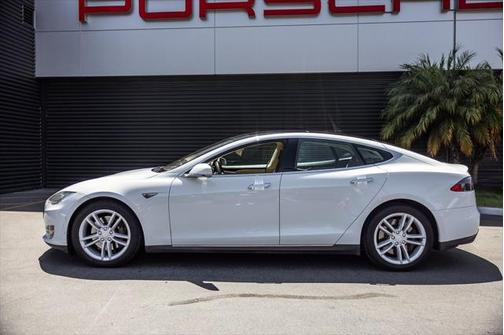 2013 Tesla Model S Base