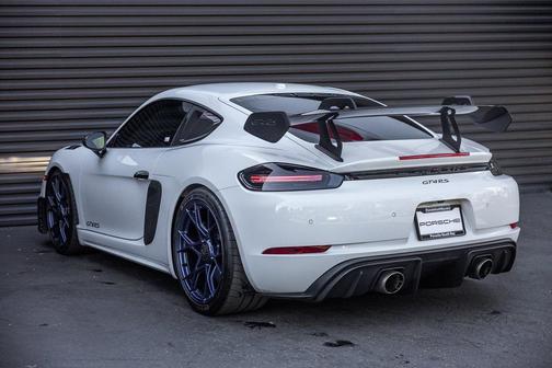 2024 Porsche 718 Cayman GT4 RS