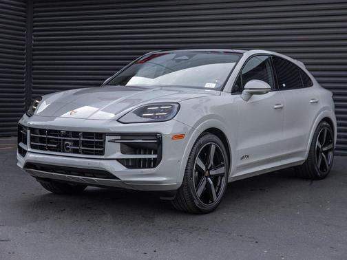 2026 Porsche Cayenne GTS