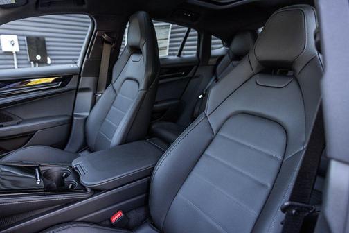 2026 Porsche Panamera 