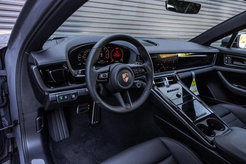 2026 Porsche Panamera