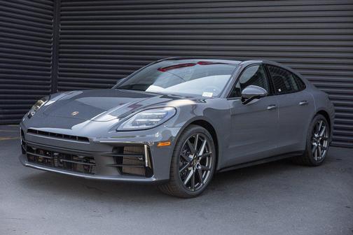 2026 Porsche Panamera 
