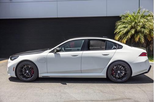 2025 BMW M5 Base