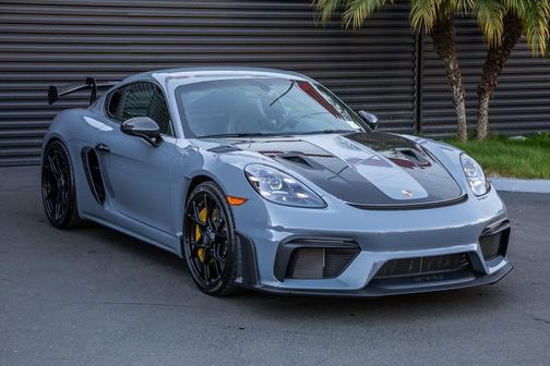 2025 Porsche 718 Cayman GT4 RS