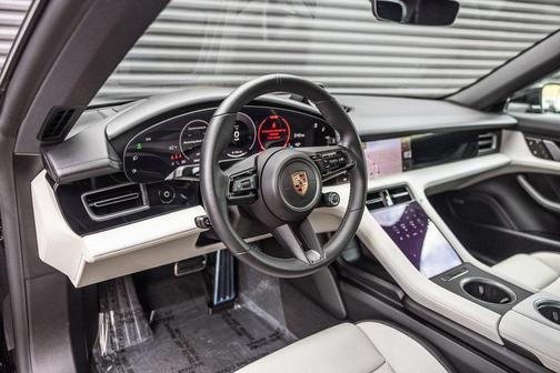 2025 Porsche Taycan 4S