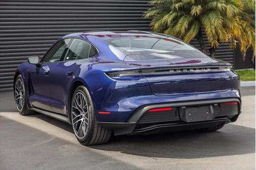 2021 Porsche Taycan Base (A2)