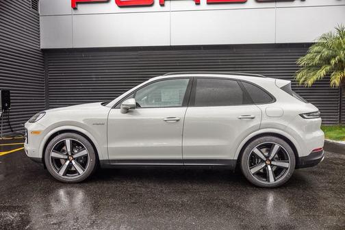 2026 Porsche Cayenne Cayenne S E-Hybrid