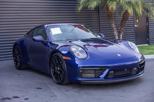 2024 Porsche 911 Carrera GTS