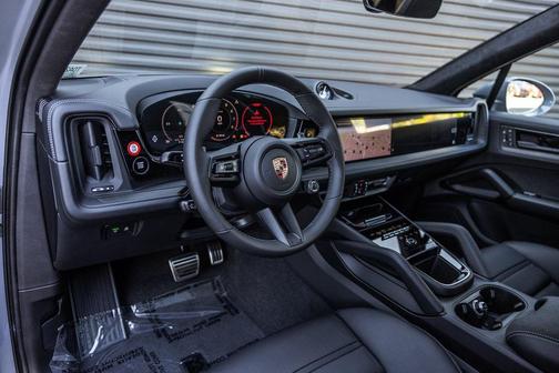 2026 Porsche Cayenne GTS