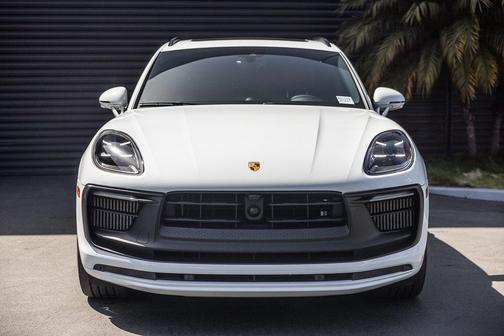 2023 Porsche Macan GTS