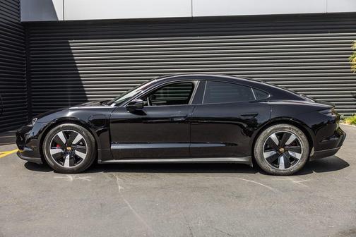 2023 Porsche Taycan Base (A2)