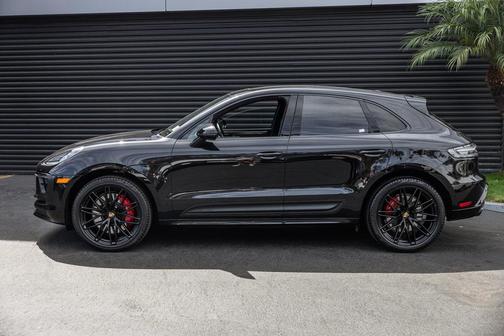 2022 Porsche Macan GTS