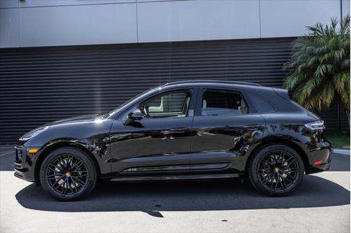2024 Porsche Macan GTS