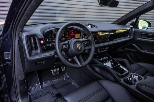 2026 Porsche Cayenne GTS