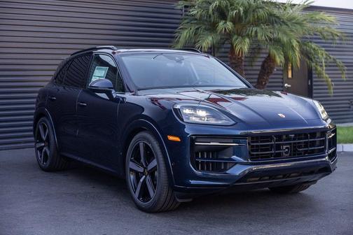 2026 Porsche Cayenne GTS