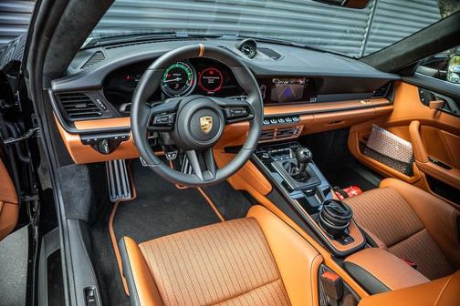 2024 Porsche 911 S/T