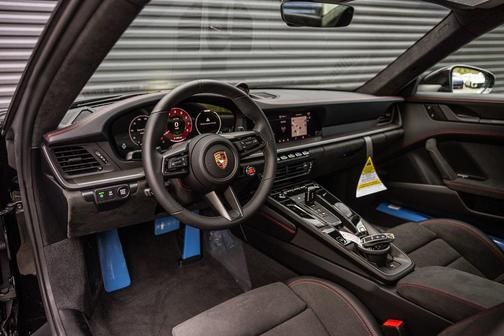 2026 Porsche 911 Carrera GTS