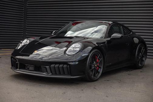 2026 Porsche 911 Carrera GTS