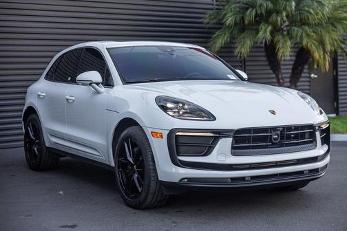 2023 Porsche Macan 