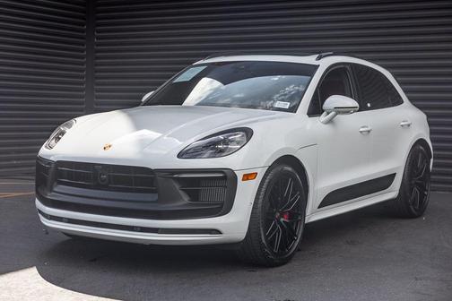 2024 Porsche Macan GTS
