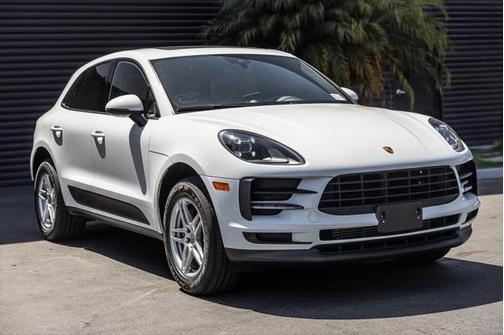 2021 Porsche Macan Base