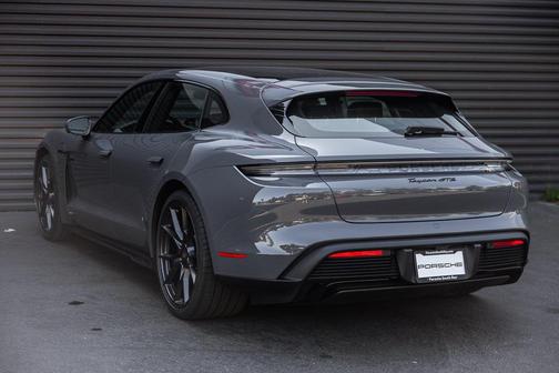 2025 Porsche Taycan GTS