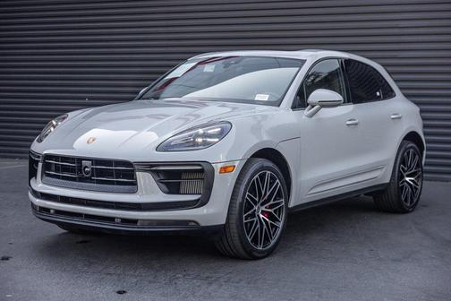2023 Porsche Macan S