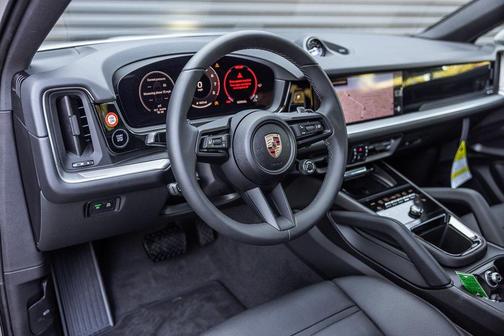 2025 Porsche Cayenne 