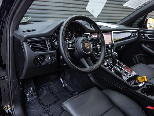 Black 2024 Porsche Macan Macan