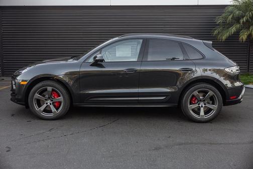 2026 Porsche Macan S