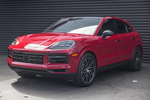 2024 Porsche Cayenne E-Hybrid