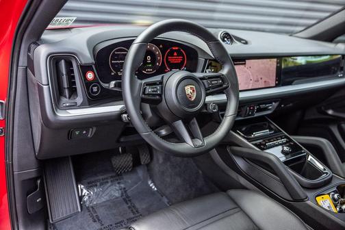 2024 Porsche Cayenne E-Hybrid
