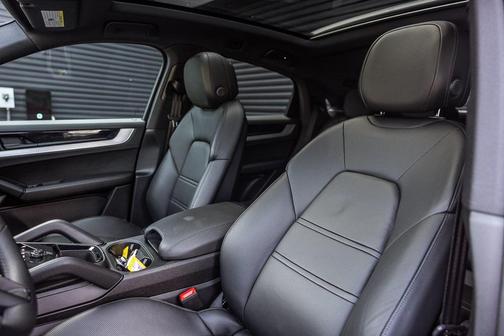 2024 Porsche Cayenne E-Hybrid