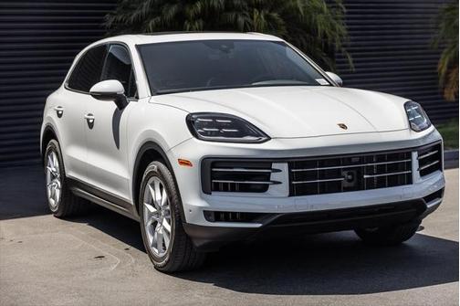 2025 Porsche Cayenne Base