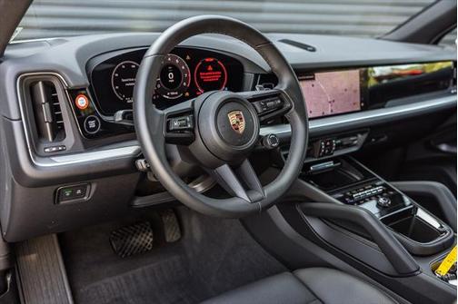 2025 Porsche Cayenne Base