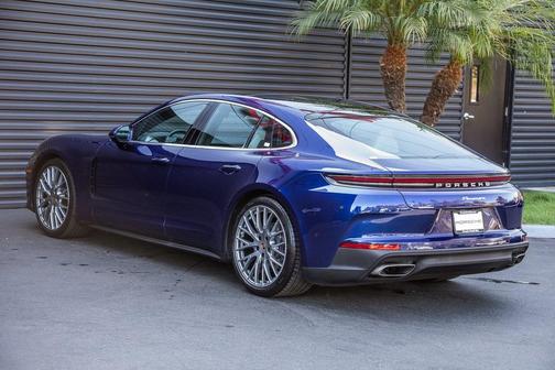 2024 Porsche Panamera