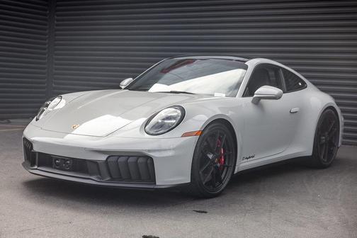 2026 Porsche 911 Carrera GTS