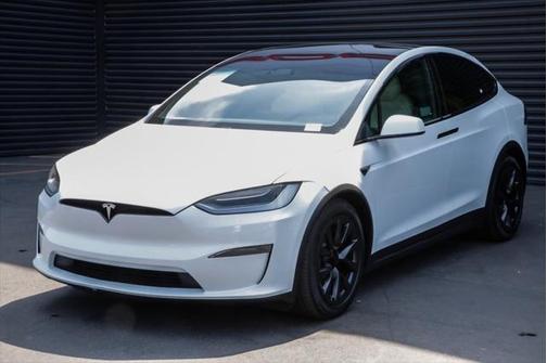 2023 Tesla Model X Standard Range