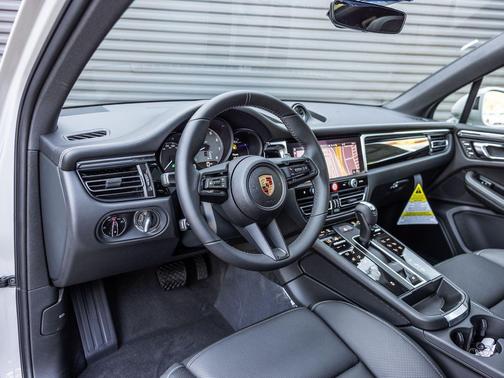 Chalk 2026 Porsche Macan Macan